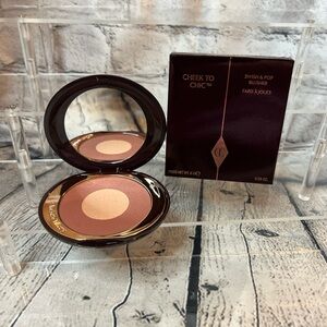 Charlotte Tilbury Cheek to Chic Blusher - Warm Peach and Soft Pink